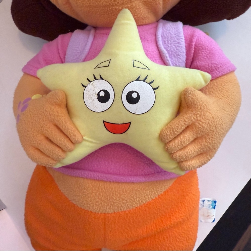Giant 26 inch Dora the Explorer Plush - Picture 5 of 6